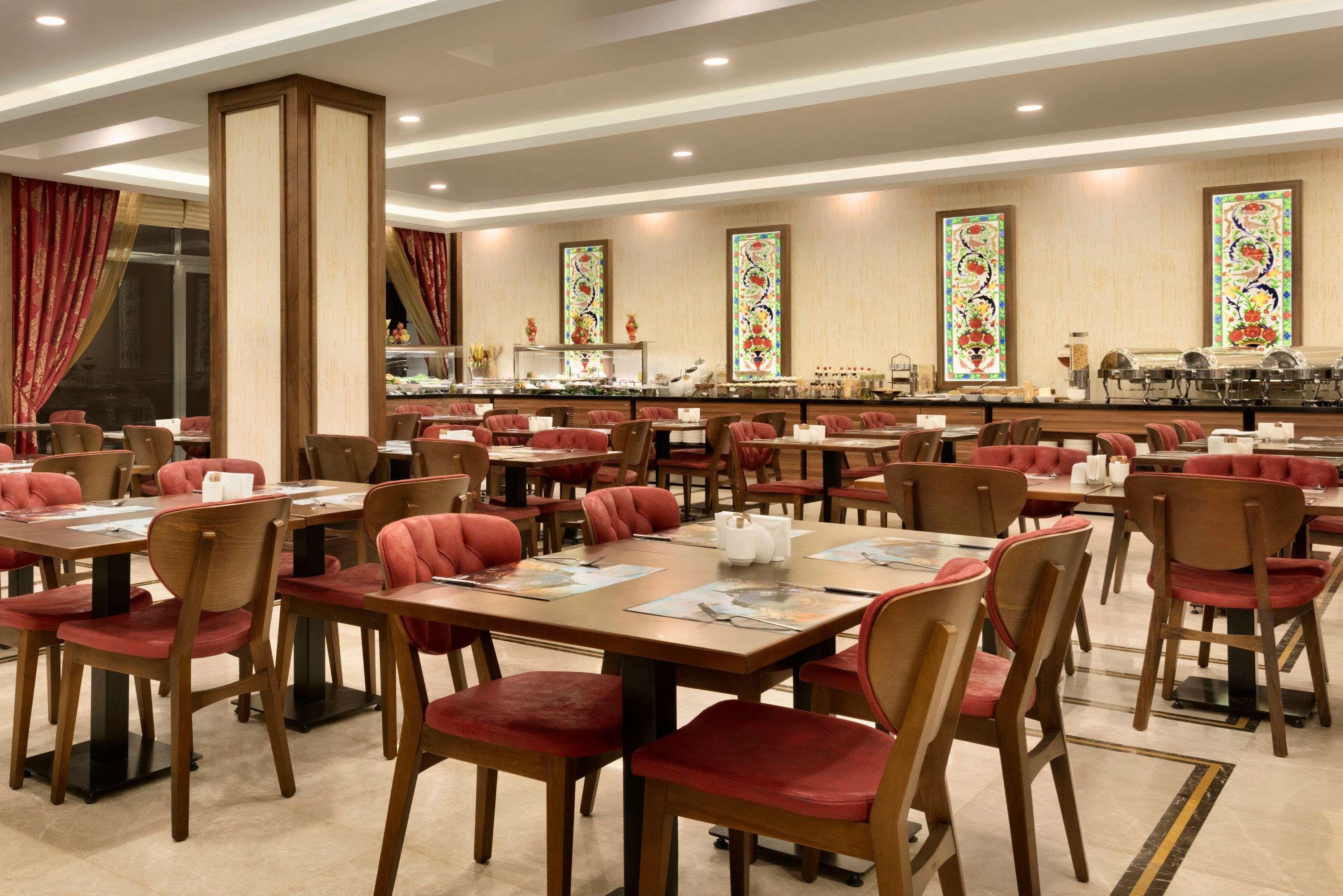 Hotel Ramada By Wyndham Yalova à Yalova  Extérieur photo