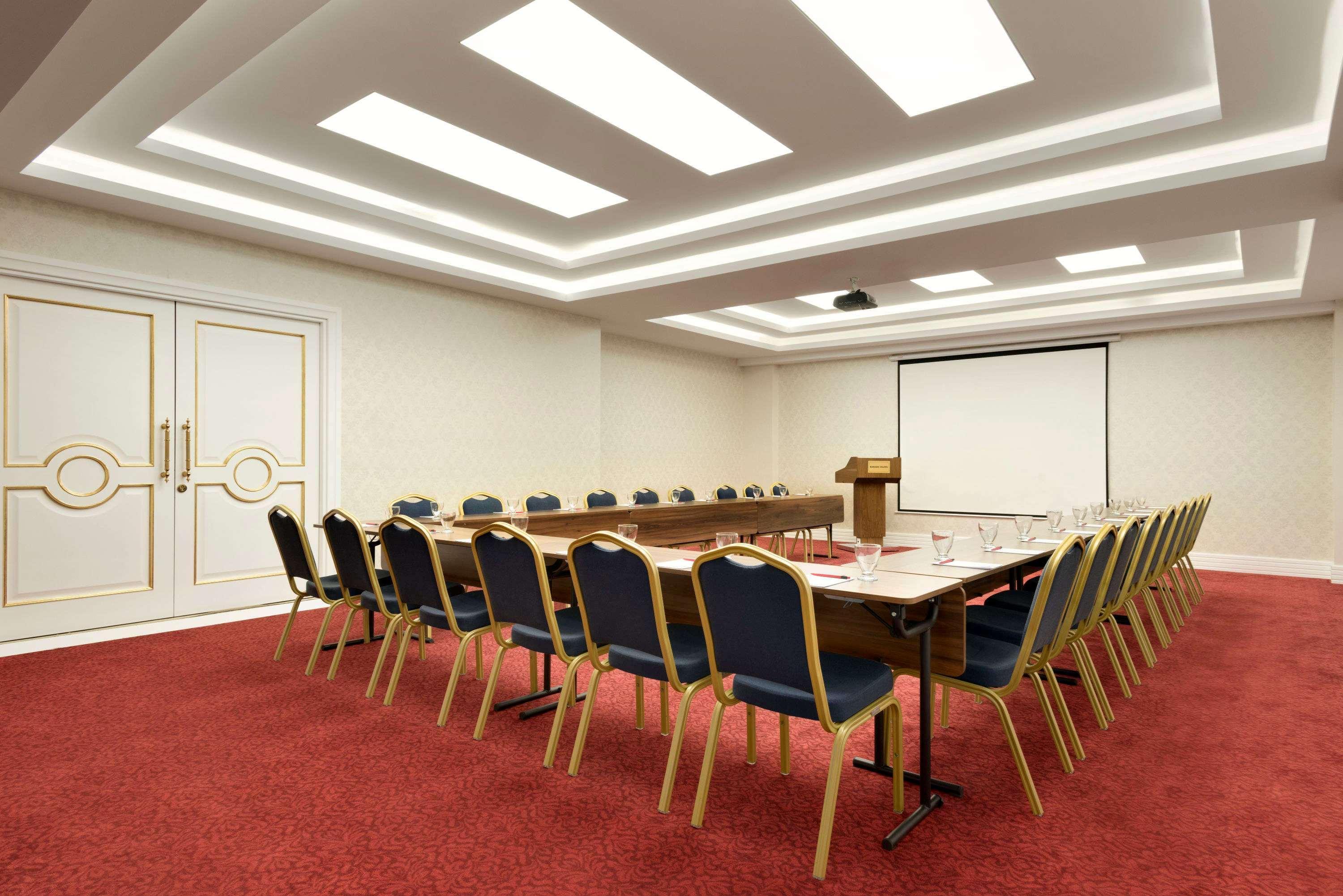 Hotel Ramada By Wyndham Yalova à Yalova  Extérieur photo
