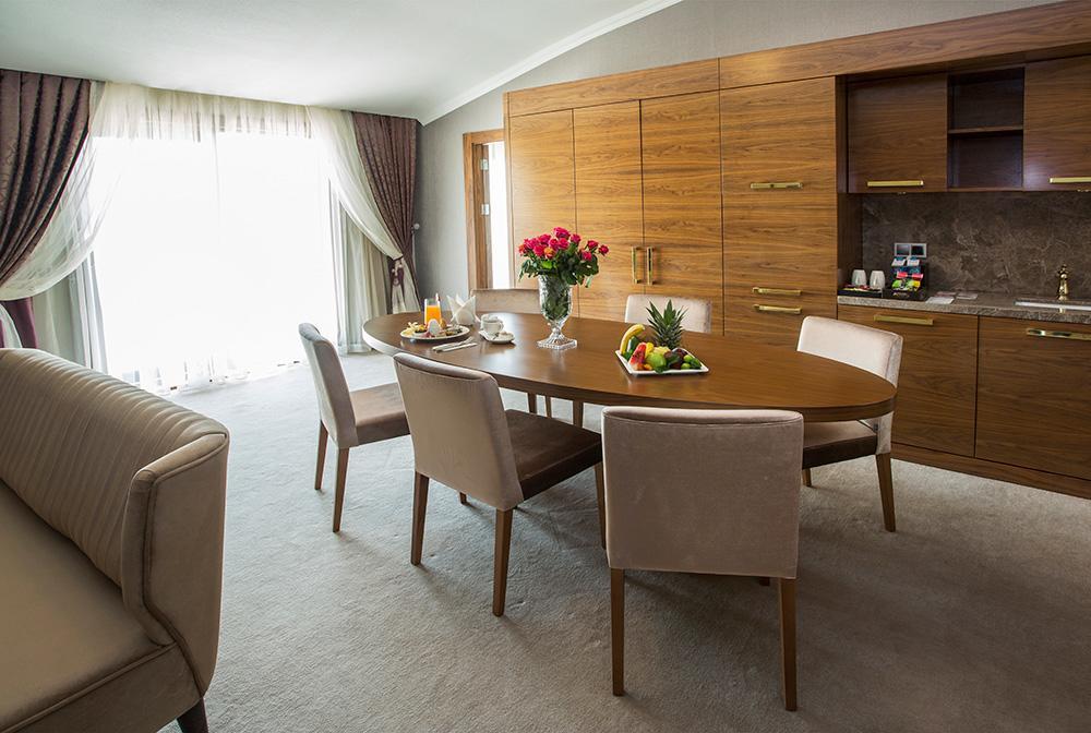 Hotel Ramada By Wyndham Yalova à Yalova  Extérieur photo