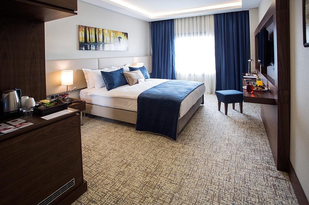 Hotel Ramada By Wyndham Yalova à Yalova  Extérieur photo